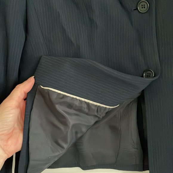 Calvin Klein Navy Pinstripe Blazer suit jacket - Picture 4 of 5